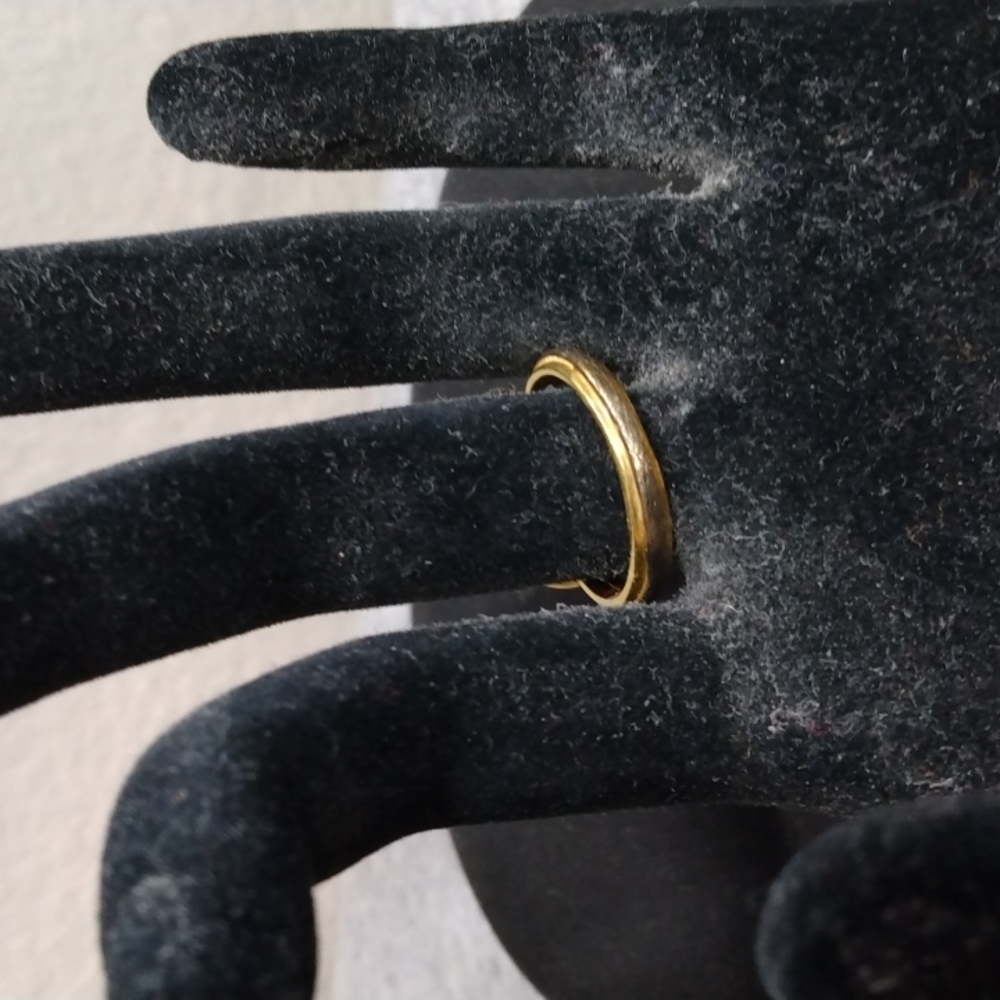 Ruby Style Ring - image 2